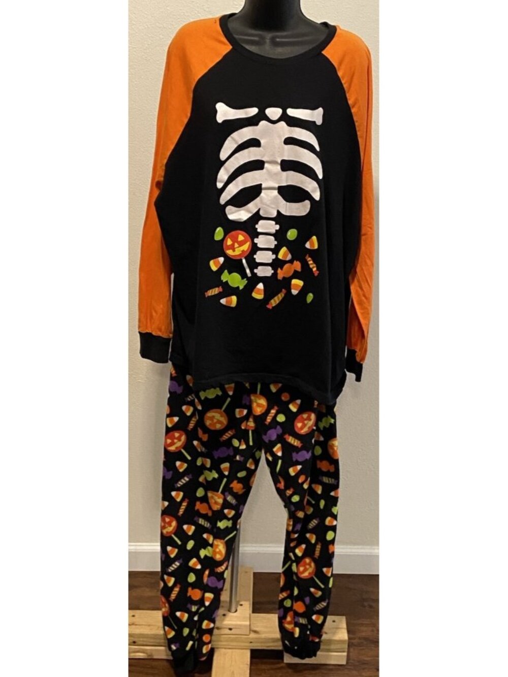 Way To Celebrate Halloween Womens Size 3X (54-56) Pajamas Set